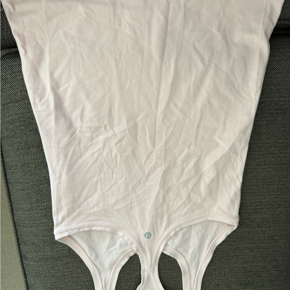 Lululemon tank - Picture 6 of 6